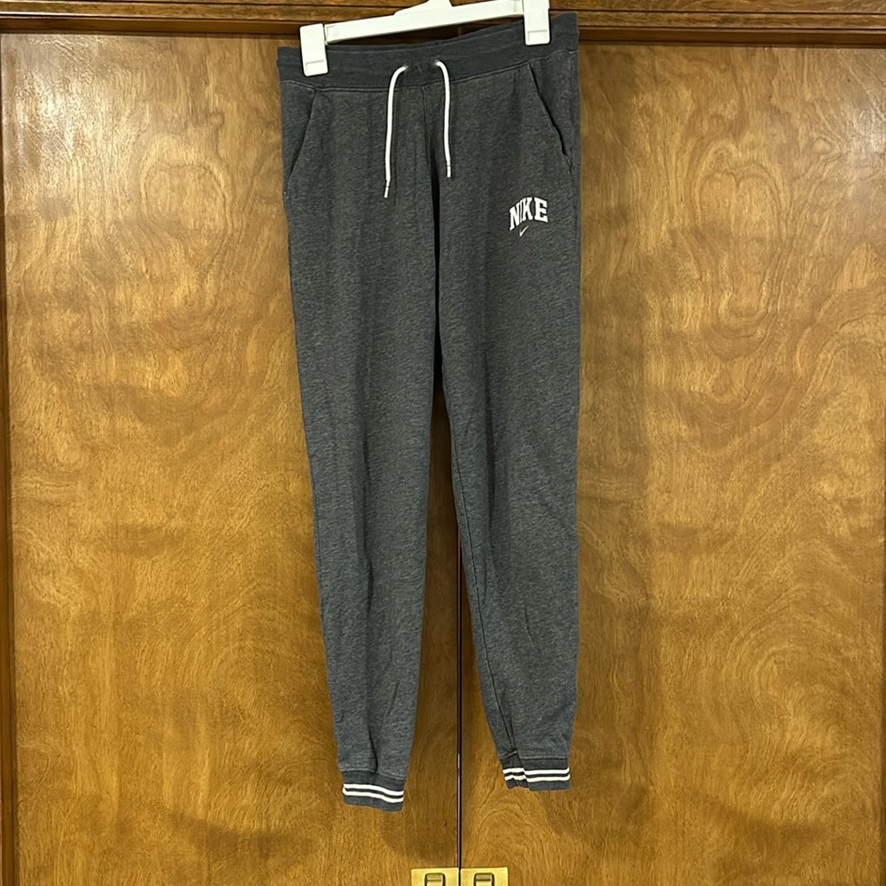 Super cute grey and pink Nike sweats that I out grew